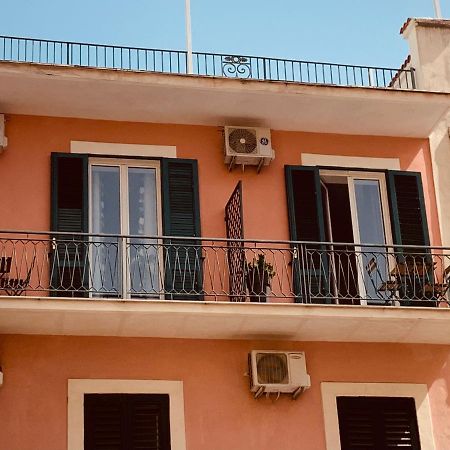 Hotel Le Stanze Dei Desideri Caserta Exterior foto